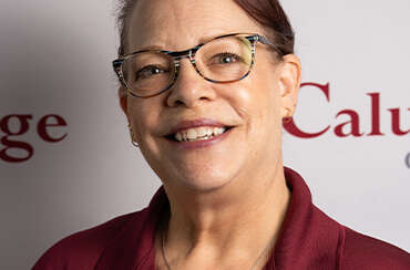 Ruth Holl